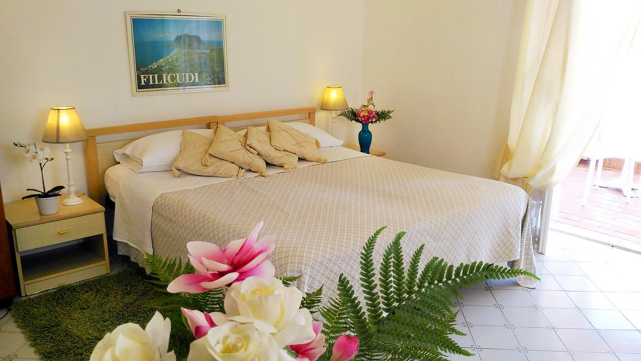 Augustus Hotel 3*